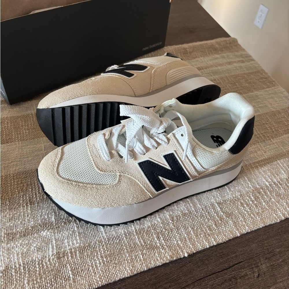 ✨RARE New Balance 574+ Sneakers BRAND NEW